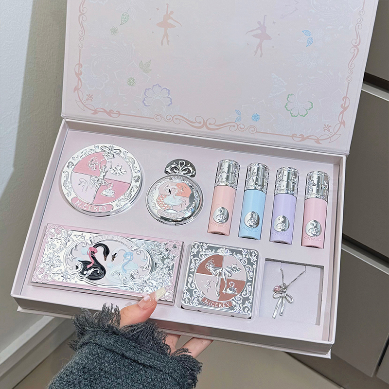 Beauty Book Makeup Kit - Set Rias Balet Pink NICEKEY Termasuk