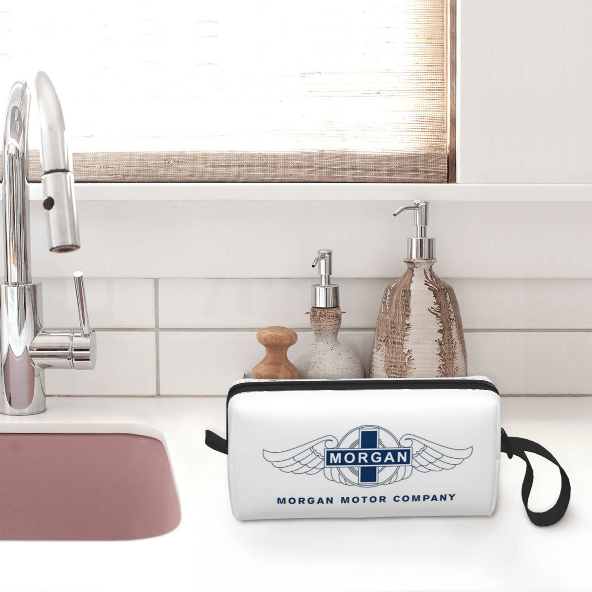 Tas Rias Morgan Motor Car Comp - Beauty Makeup Companies ulasan dan harga
